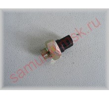 Датчик масляный в oil cooler (HINO 500 GD8/GH8/FM8)(HINO 300E3/E4)